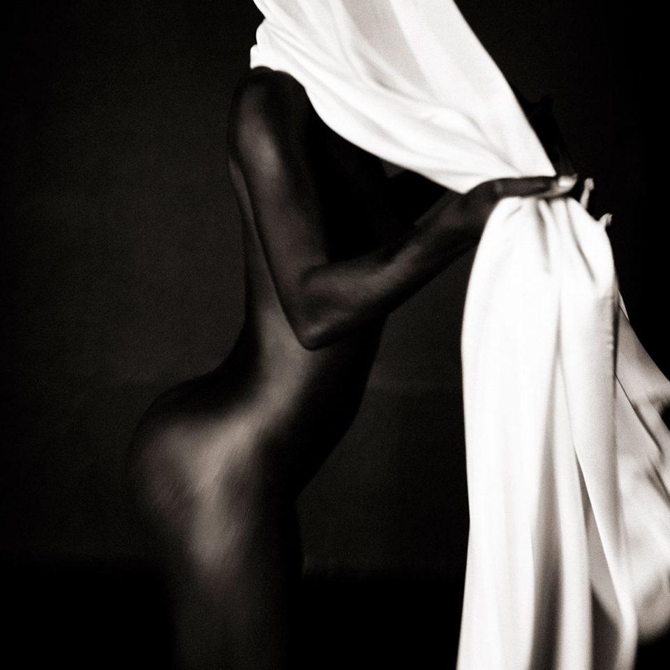 DRAPED WOMAN 006 By Jean Christophe Lagarde