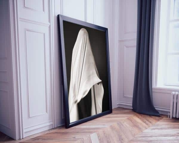 Photo / PRINT Fine Art DRAPED WOMAN 002