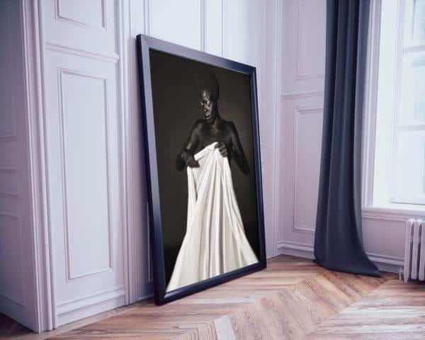 Photo / PRINT Fine Art DRAPED WOMAN 010