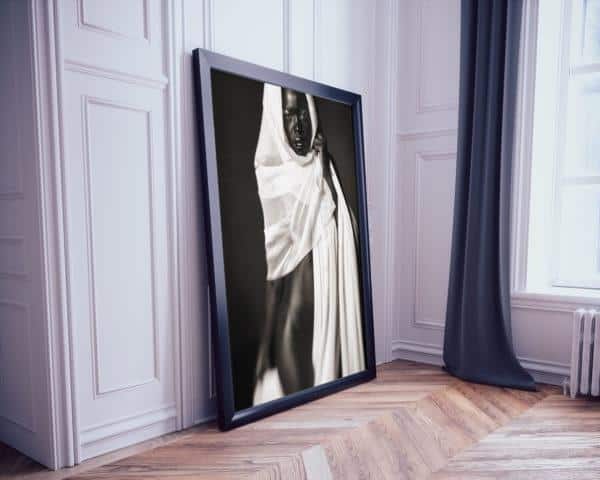 Photo / PRINT Fine Art DRAPED WOMAN 011