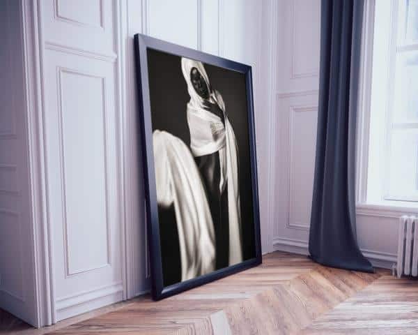 Photo / PRINT Fine Art DRAPED WOMAN 020